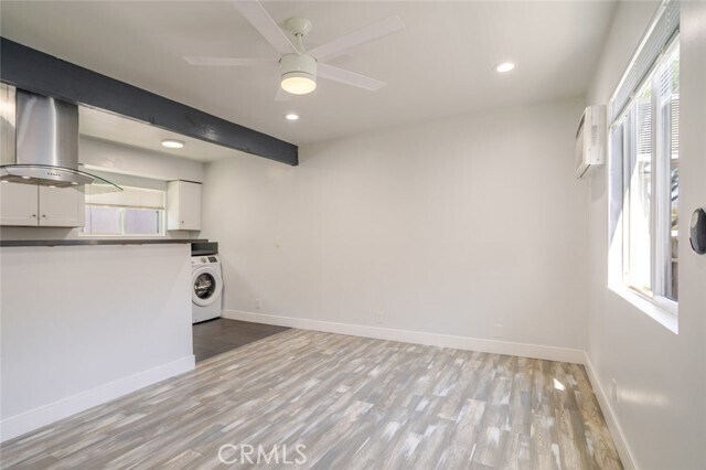 Building Photo - 3106 W Victory Blvd