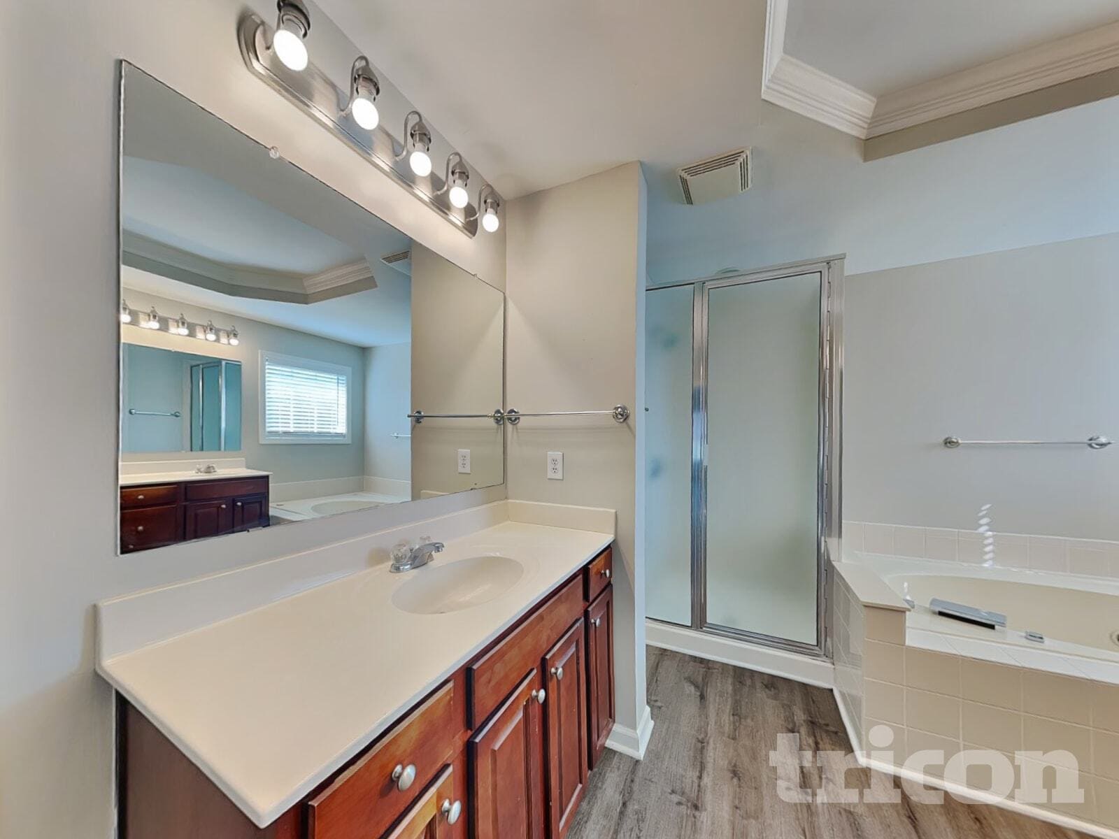 Building Photo - 1524 Montauk Point