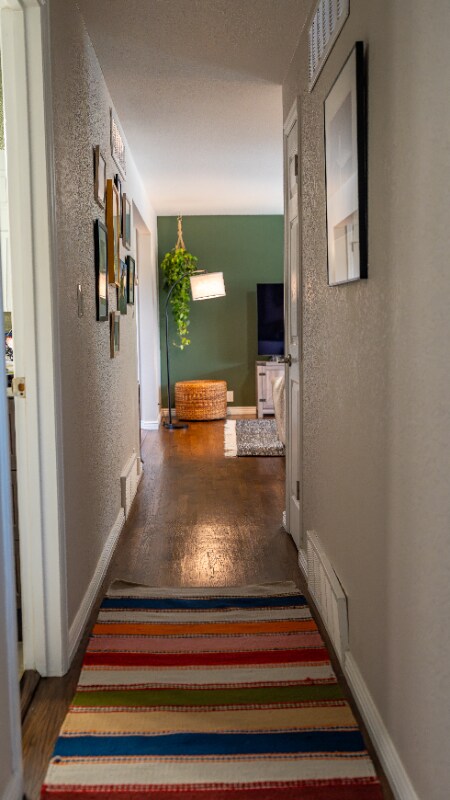 Building Photo - 480 Troy St