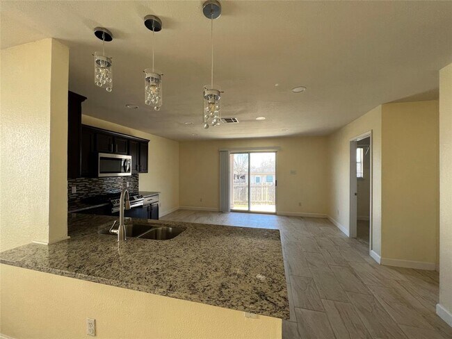 Building Photo - 116 Remington Dr