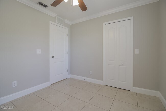 Building Photo - 3409 28th St W