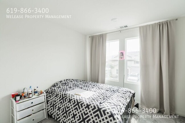Building Photo - 10746 Porter Terr