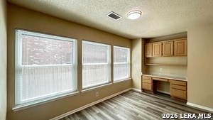 Building Photo - 2410 Gem Oak