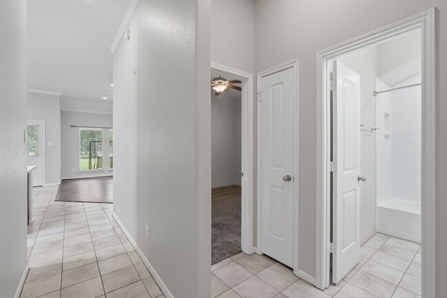 Building Photo - 9217 Silver Back Trail