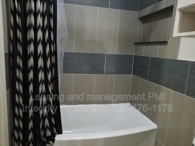 Building Photo - 193 Southfield Pkwy