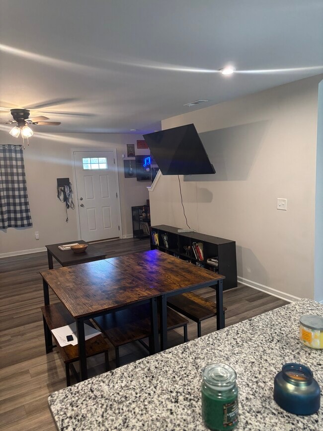 Building Photo - 4159 S Downs Cir