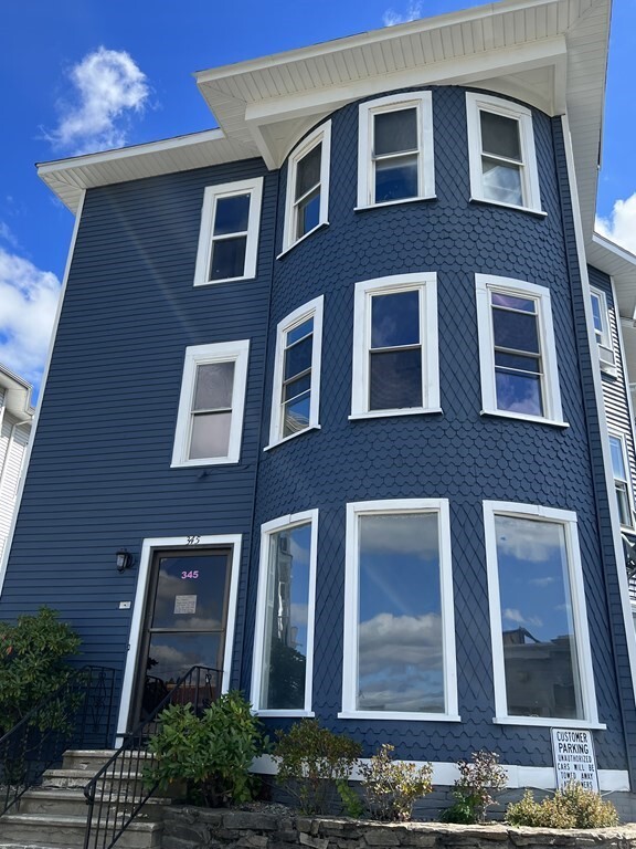 Building Photo - 345 Park Ave