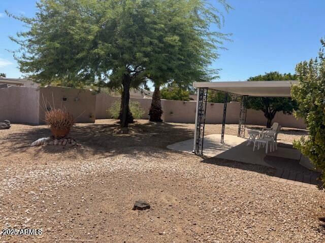 Building Photo - 9719 W Rolling Hills Dr