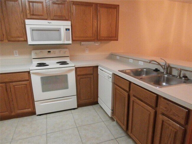 Building Photo - 255 Sterling Springs Ln