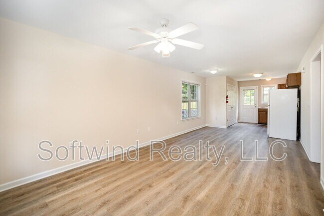 Building Photo - 1508 Highland Ave