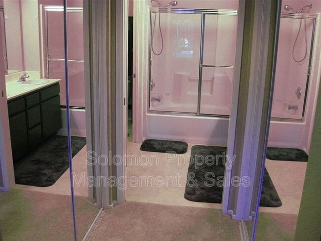 Building Photo - 505 Lands End Way