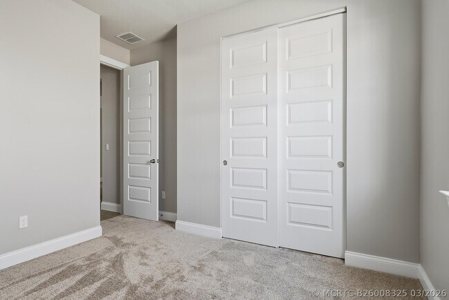 Building Photo - 8558 Dahlia Cir