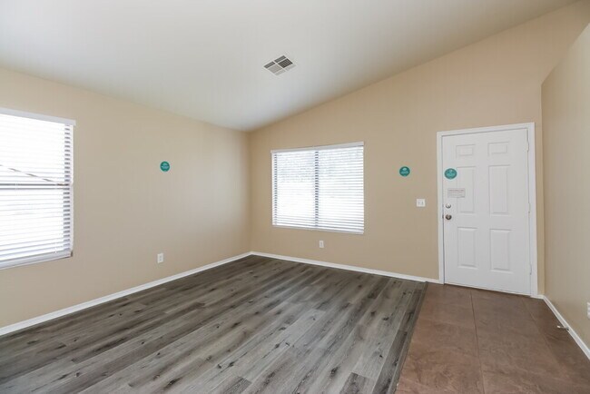 Building Photo - 14908 W Watson Cir