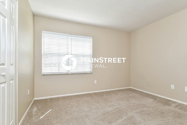 Building Photo - 3 Bedroom Pet-Friendly Home in North Port, FL with Main Street Renewal