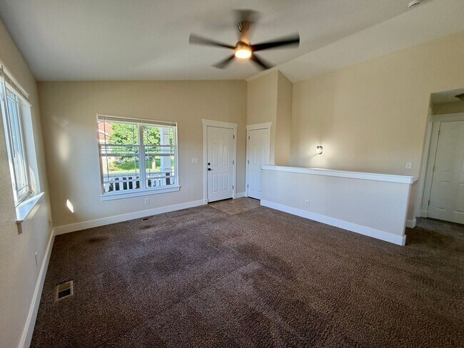 Building Photo - 4334 Pennyroyal Ln