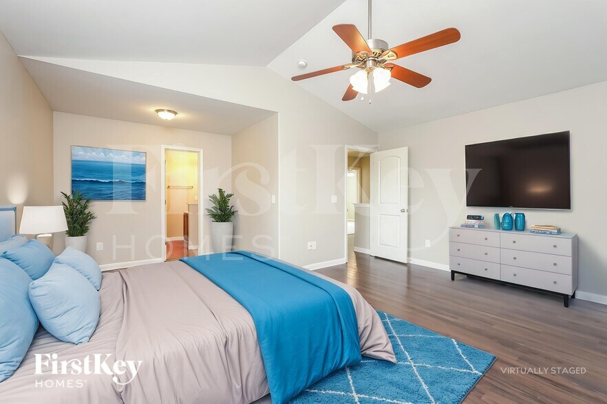 Building Photo - 6600 Maderia Ct