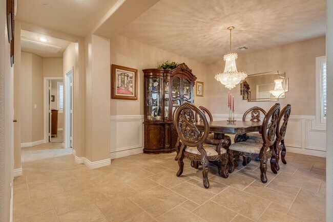 Building Photo - MacDonald Ranch Dream Home with Resort Sty...