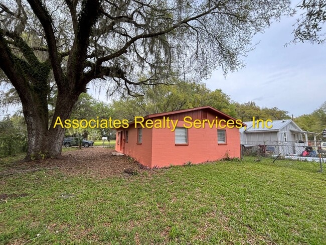Building Photo - 3 Bed/1 bath SF Home in Hawthorne- MUST SEE!