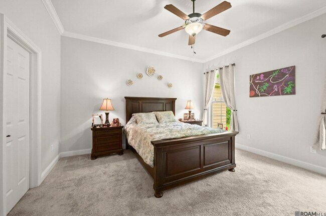 Building Photo - 8251 Valencia Ct