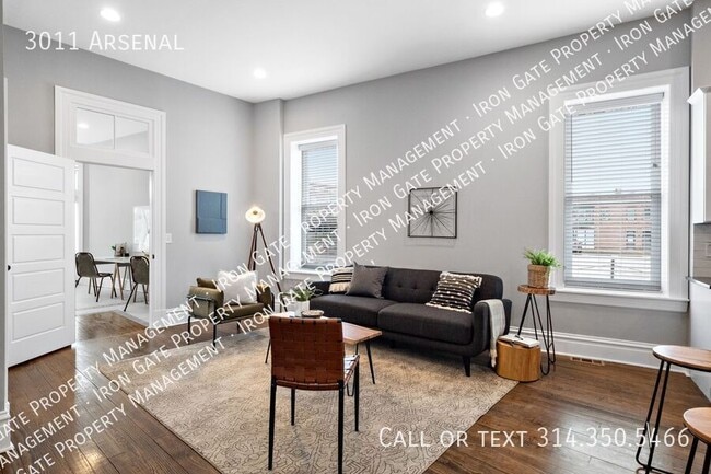 Building Photo - 3011 Arsenal-