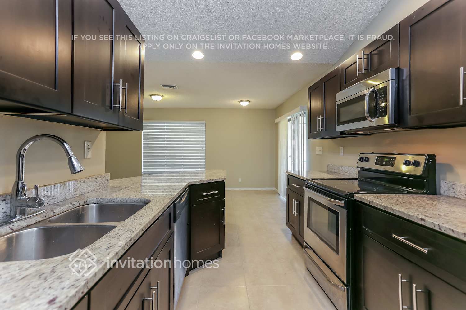 Building Photo - 6262 Adams St