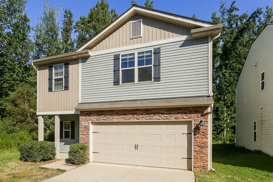 Building Photo - 4315 Drifter Dr