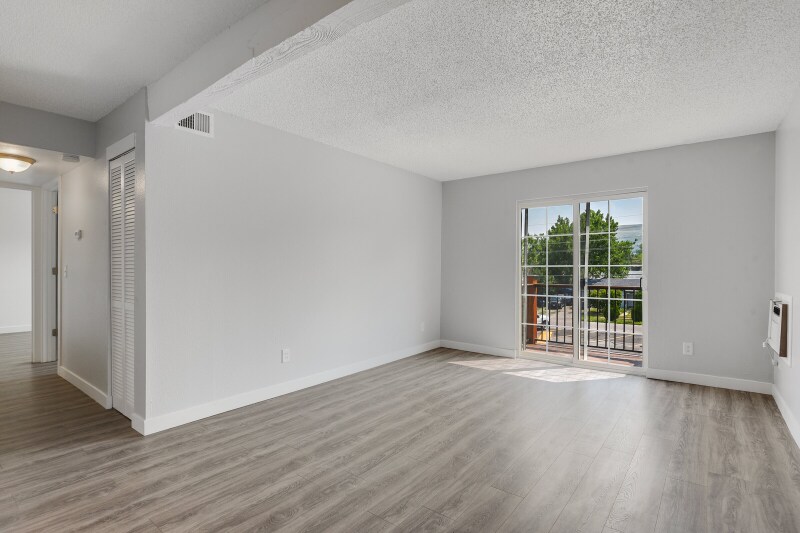 Building Photo - 16359 W 10th Ave