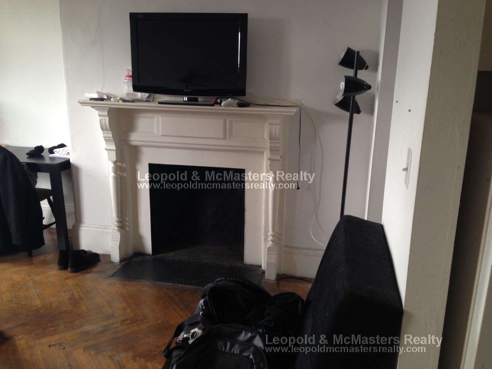 Building Photo - 24 Mt Vernon St