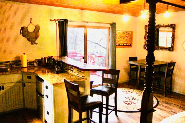 Building Photo - 2263 Peyton Colony Rd