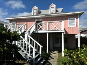 Building Photo - 337 N Fletcher Ave