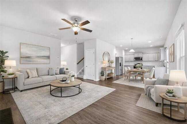 Building Photo - 207 Finley Dr
