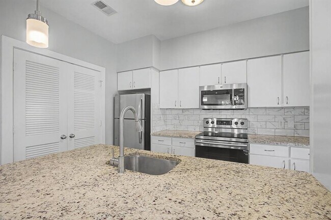 Building Photo - 1201 Grove Blvd