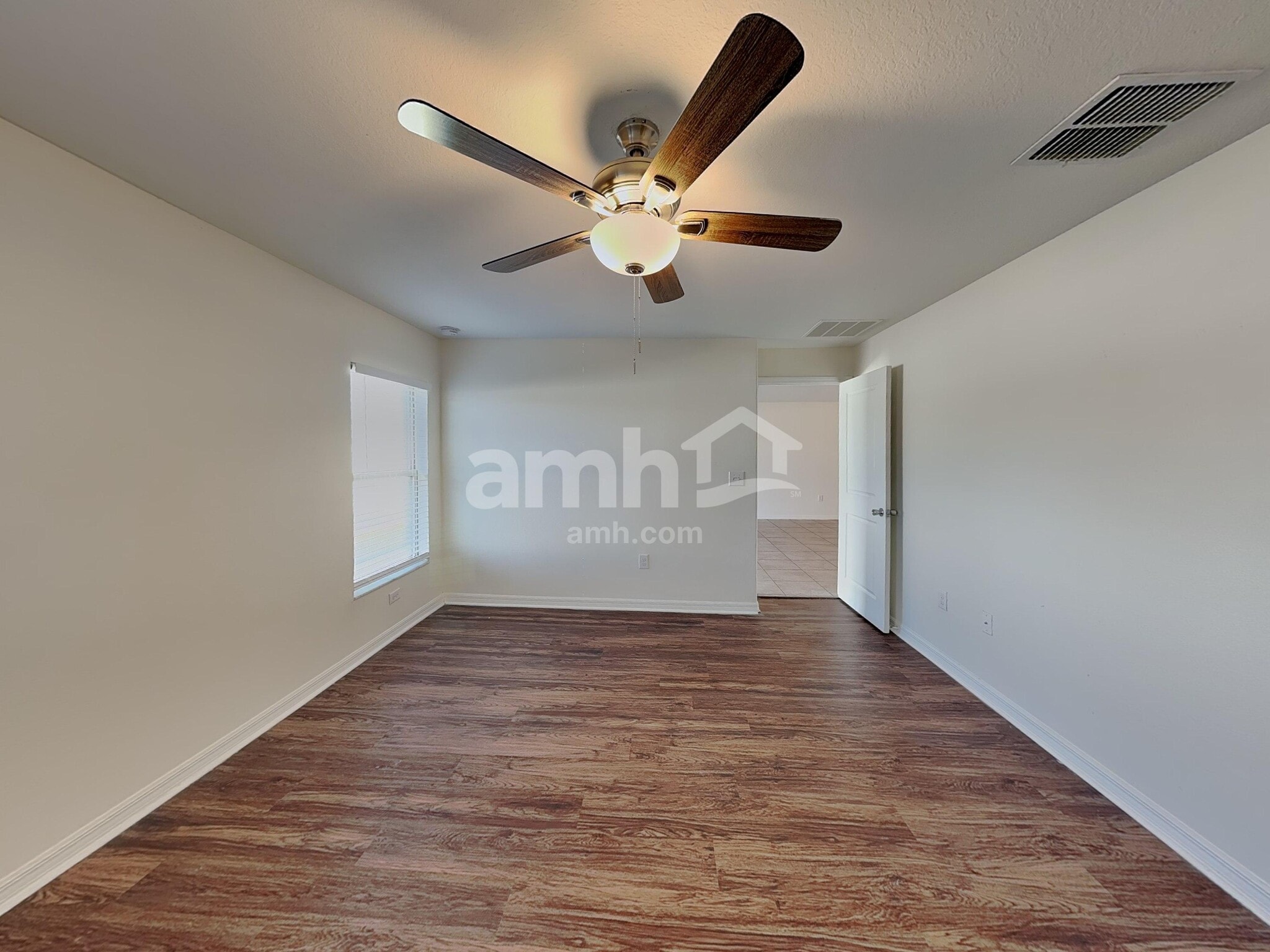 Building Photo - 10435 Carloway Hills Dr