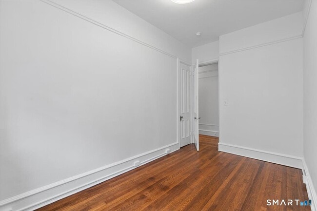 Building Photo - 284 Orange St