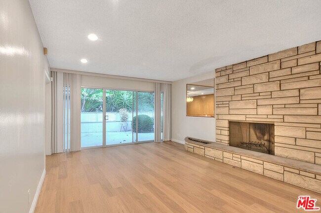 Building Photo - 4509 Don Miguel Dr