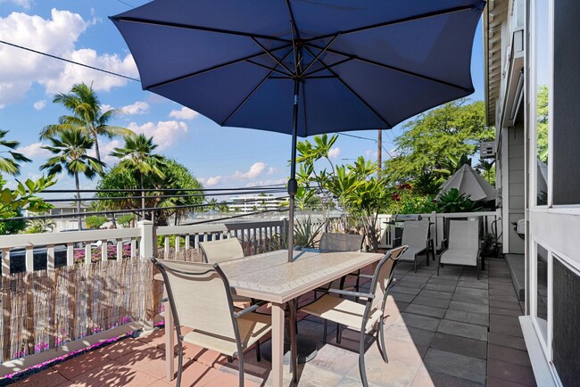 Building Photo - 3-Bedroom Condo in Prime Kona Location wit...