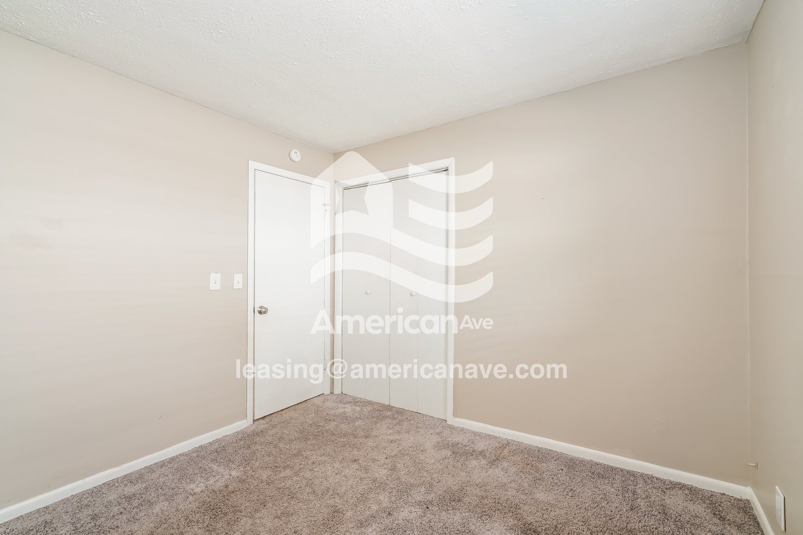 Building Photo - 1629 Knox St