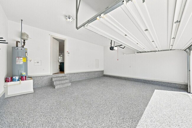Building Photo - 1652 Jessica Dr