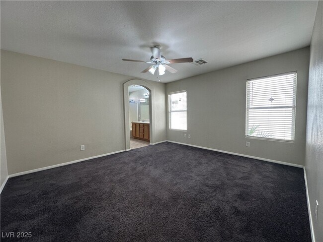 Building Photo - 5926 Mahogany Mountain Dr