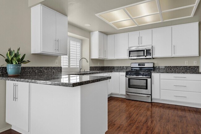 Building Photo - 77717 Cll Las Brisas S