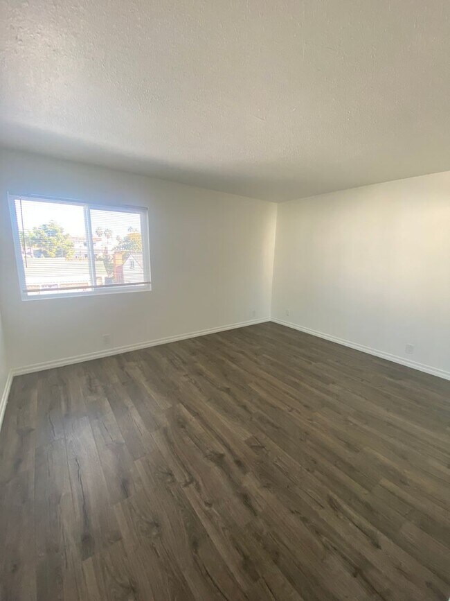 Building Photo - 34102 La Serena Dr