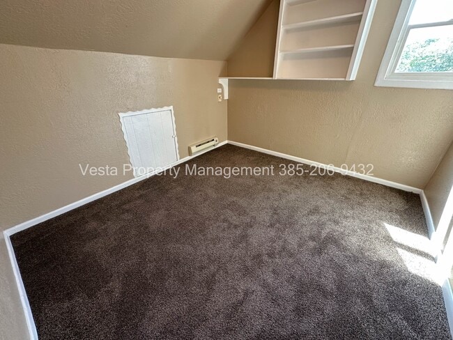 Building Photo - 2071 Jefferson Ave