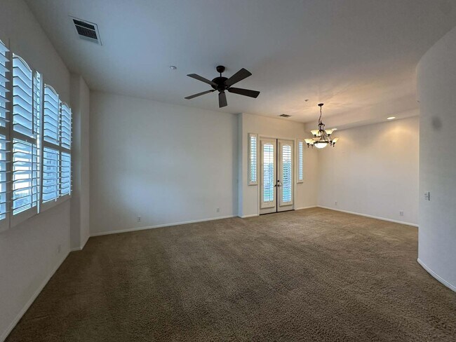 Building Photo - 13 Vista Mirage Way