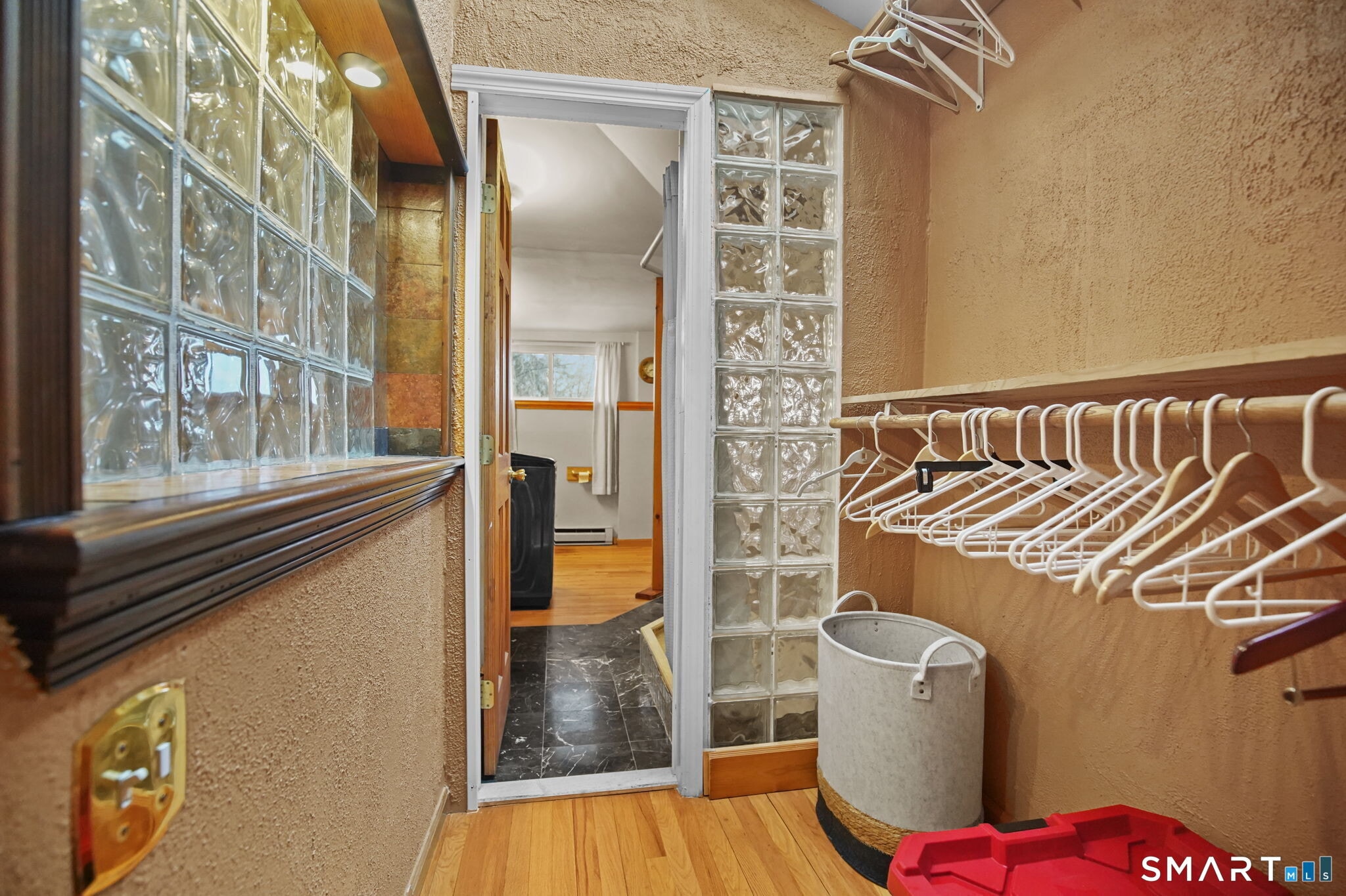 Building Photo - 45 W North St