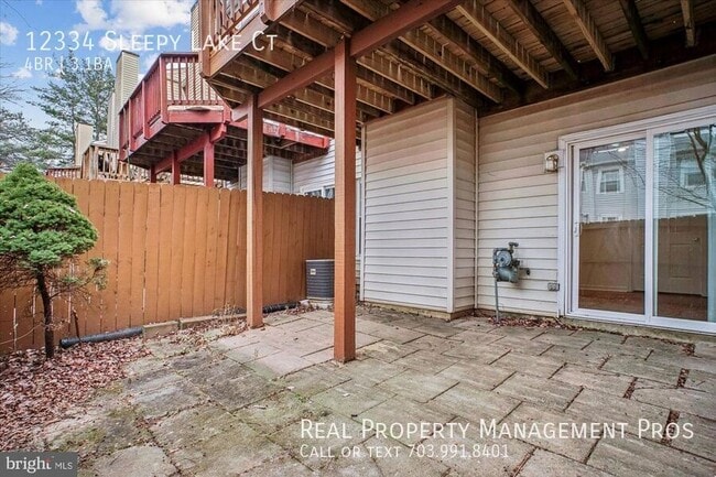 Building Photo - 12334 Sleepy Lake Ct