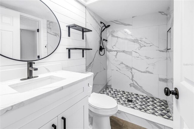 Building Photo - 9613 Tara Cay Ct