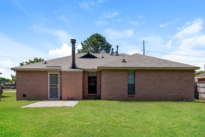 Building Photo - 6355 Sandy Ridge Curv