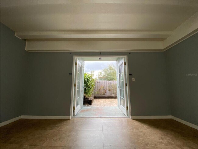 Building Photo - 14419 Americana Cir