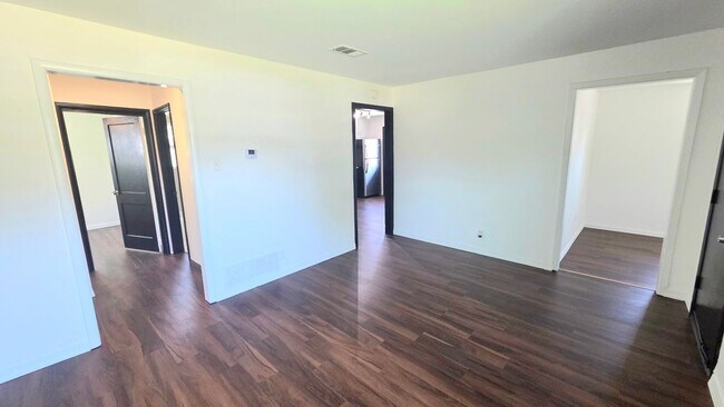Building Photo - 2616 Marbella Ln