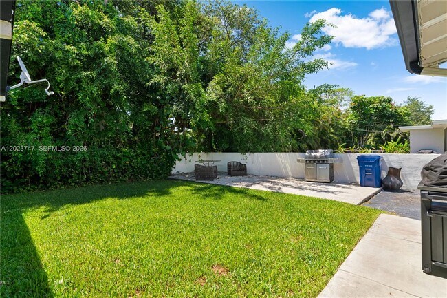 Building Photo - 11515 SW 81st Rd